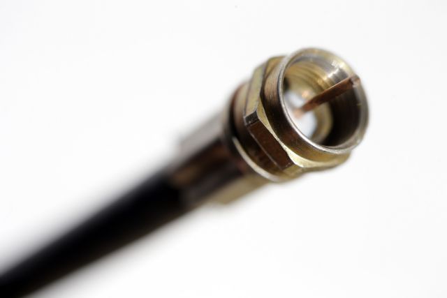 ΕΕ: Γιατί τα παλαιά μονοπώλια έχουν τη μερίδα του λέοντος στο VDSL